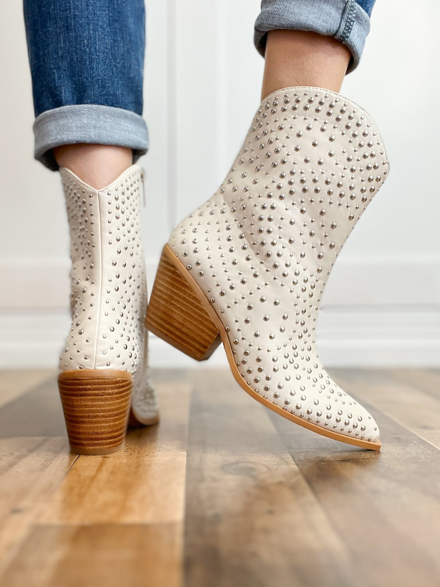LOWLIGHTS - Uptown Boutique Ramona